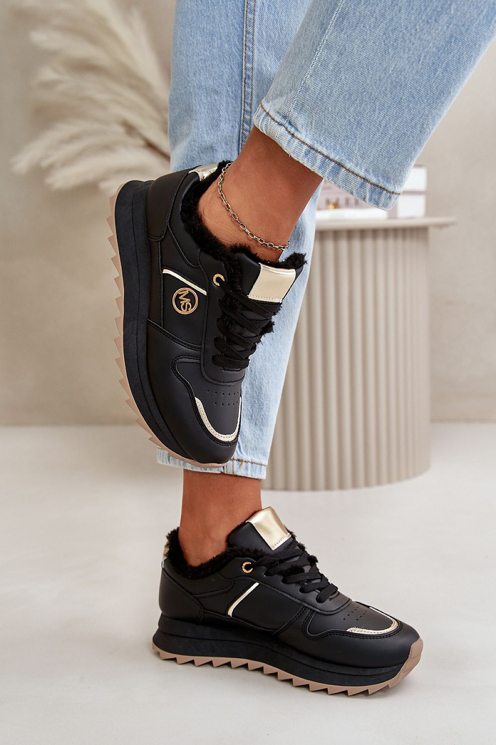 Casual Sport Shoes