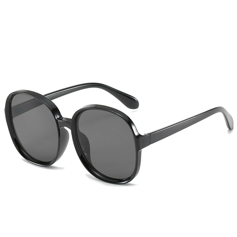 Big Round Lens Diva Sunglasses