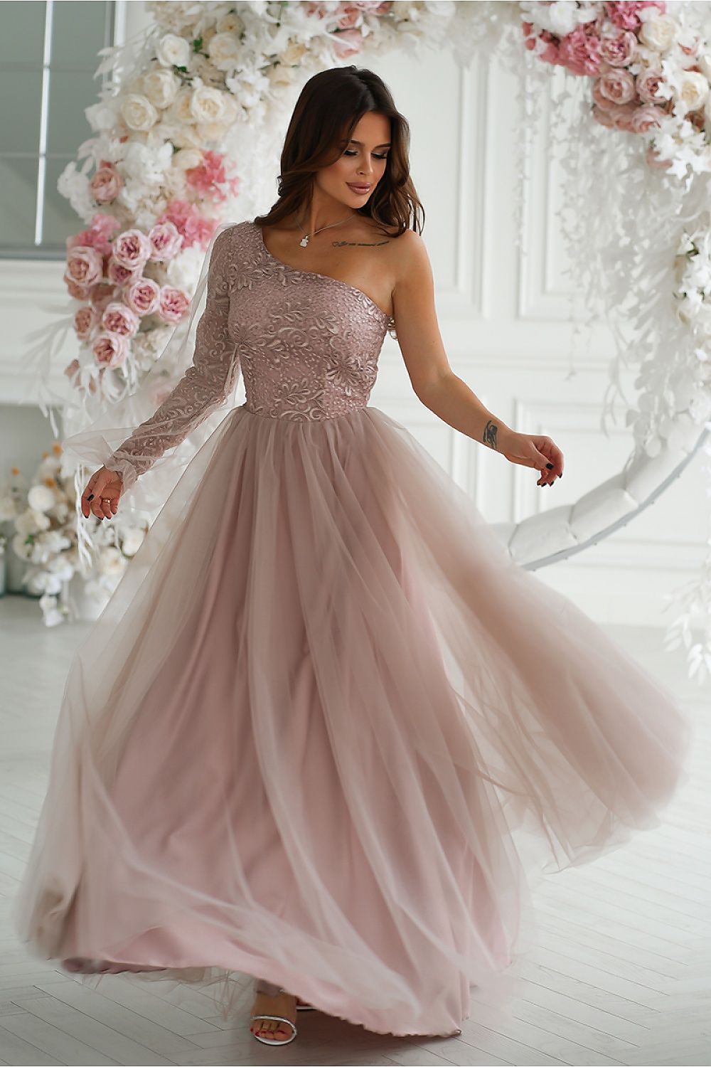 Evening dress by Bicotone