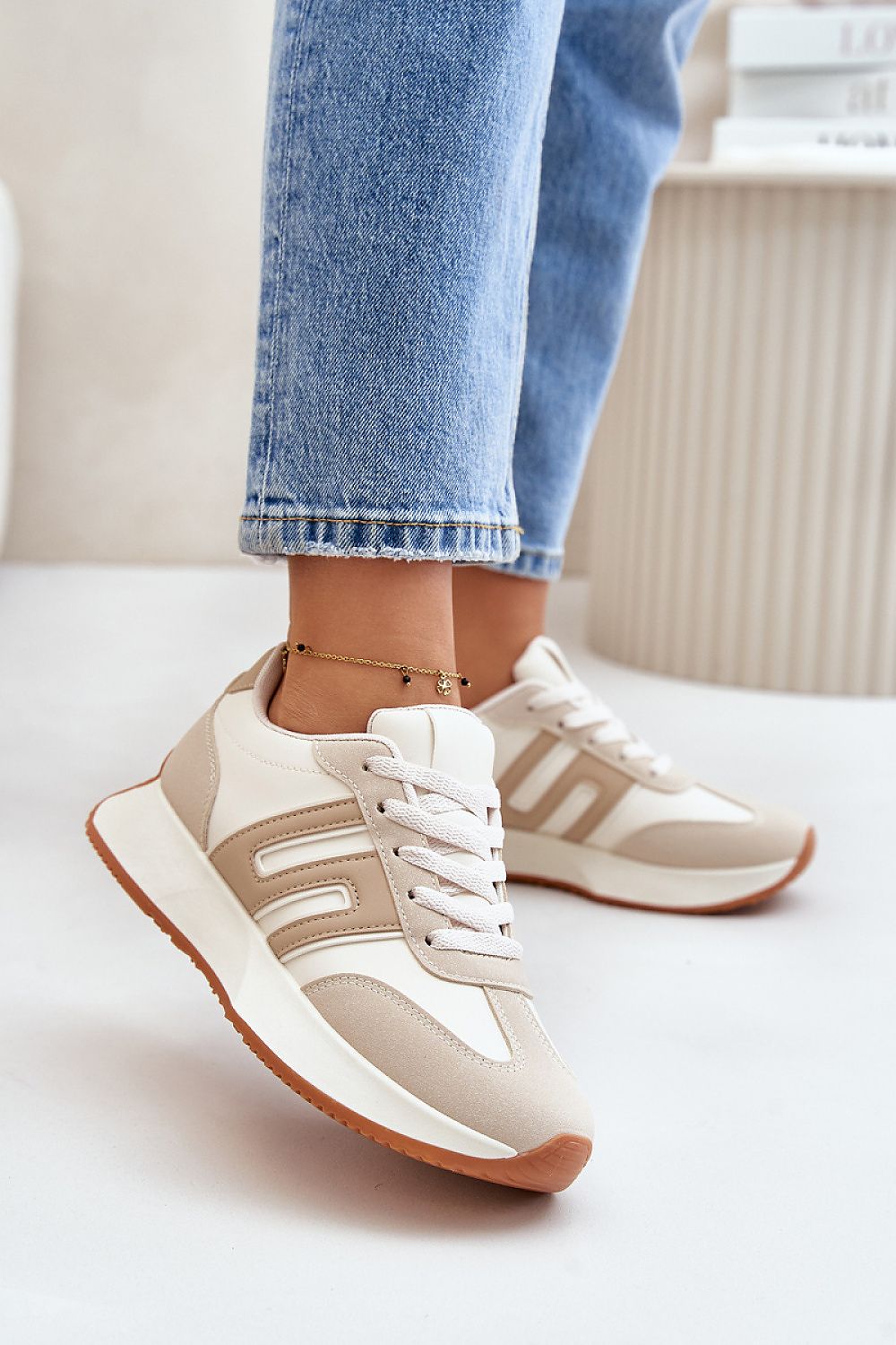 Casual Sport Shoes.