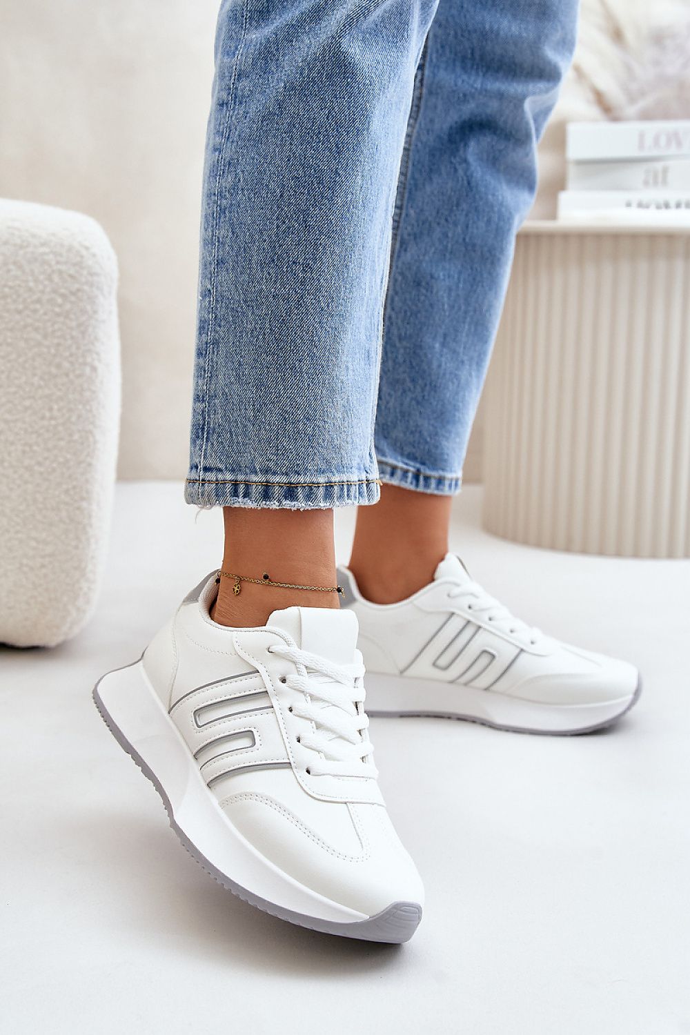 Casual Sport Shoes.