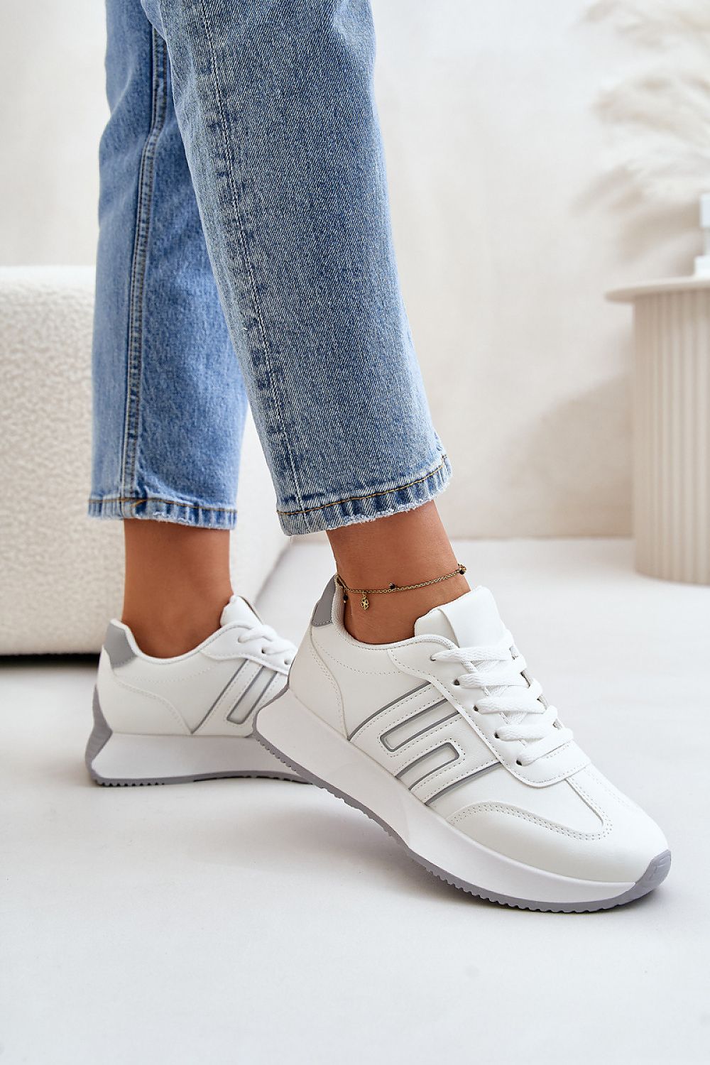 Casual Sport Shoes.