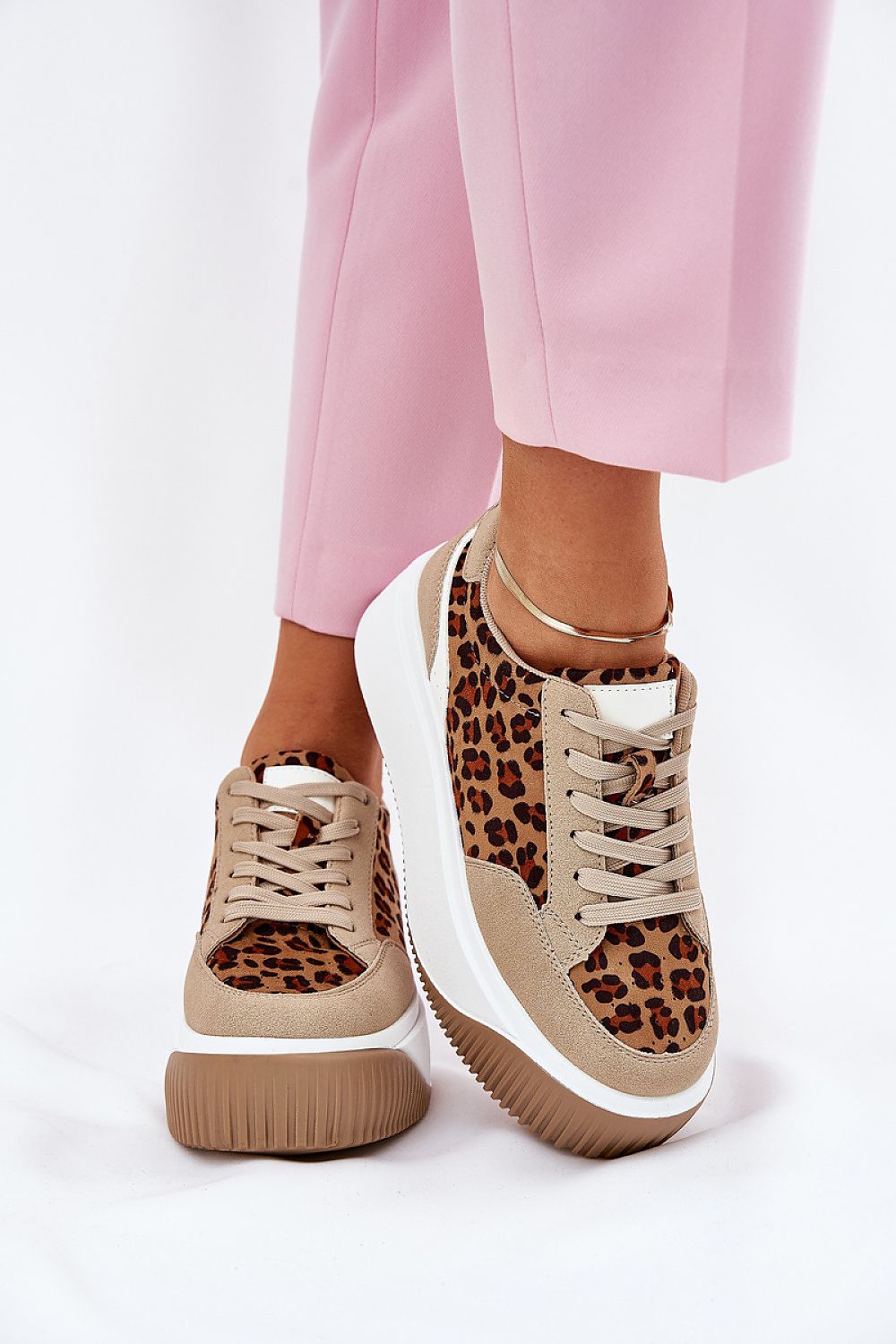  Sport Shoes model 209798 Step in style 